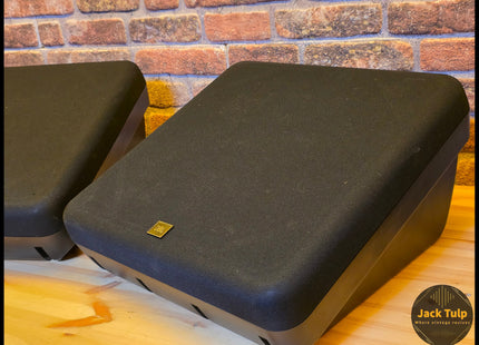 JBL 8330A