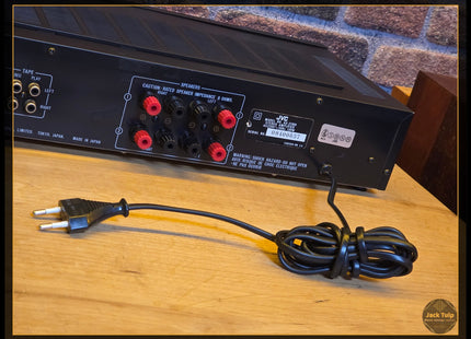 JVC AX-211