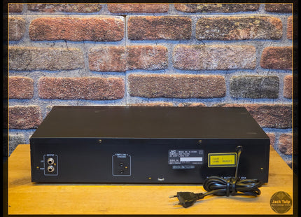 JVC XL-V211