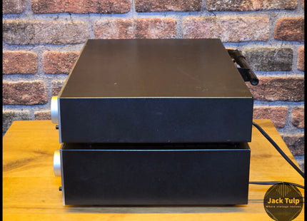 Luxman L4 + T2