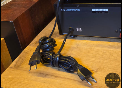Luxman L4 + T2