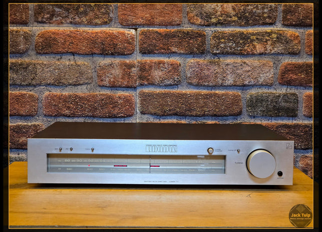 Luxman T-2