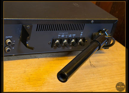 Luxman T-2