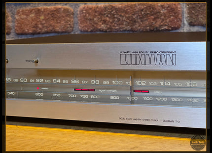 Luxman T-2