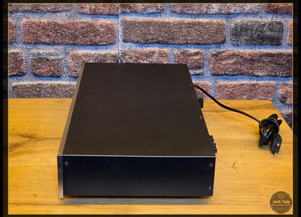 Luxman T-240