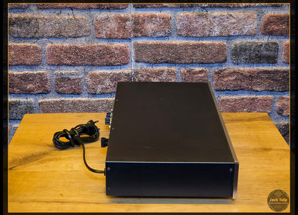 Luxman T-240