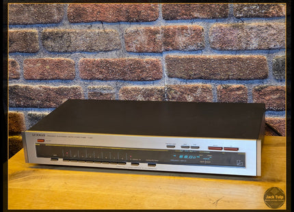 Luxman T-240