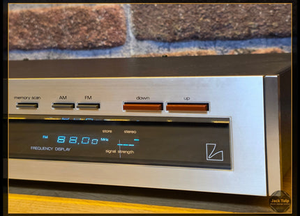 Luxman T-240