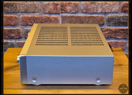 Marantz PM-7001