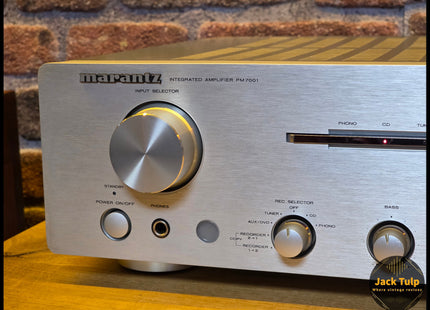 Marantz PM7001