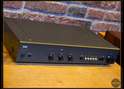 NAD 1000
