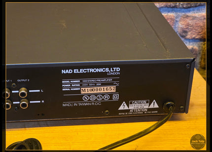 NAD 1000