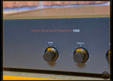 NAD 1000