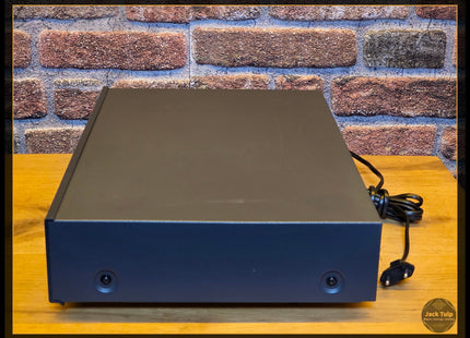 NAD 512