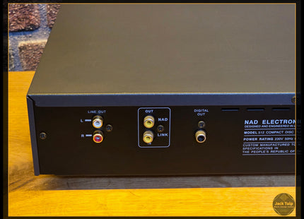NAD 512