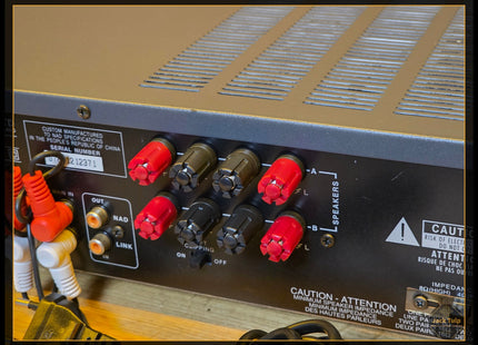 NAD 712