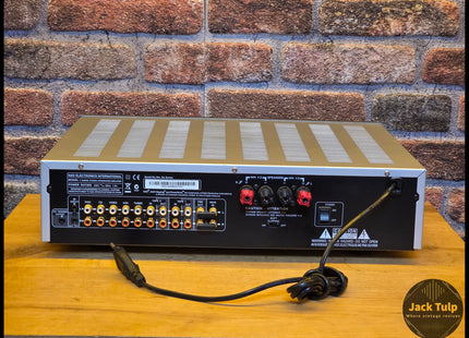 Nad C325BEE