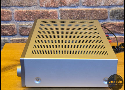 Nad C325BEE