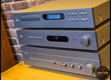 NAD C325BEE + C425 + C521BEE
