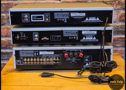 NAD C325BEE + C425 + C521BEE