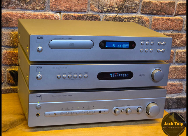 NAD C325BEE + C425 + C521BEE