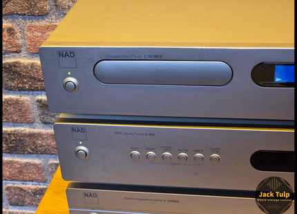 NAD C325BEE + C425 + C521BEE
