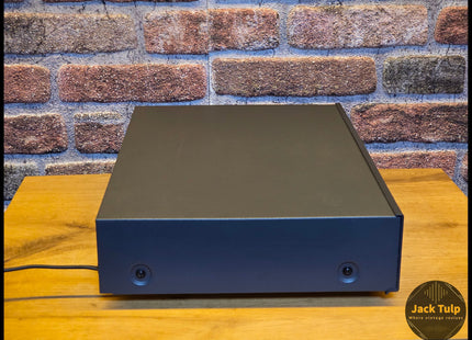 NAD 512