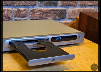 NAD T-524