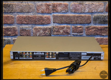 NAD T-524