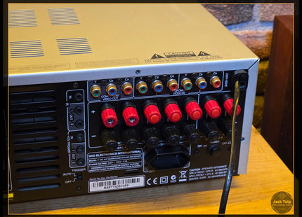 NAD T-743