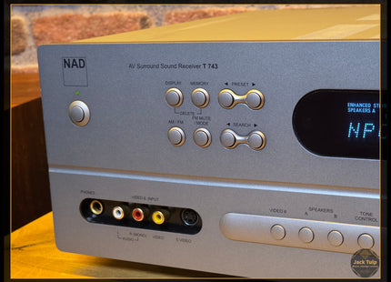 NAD T-743