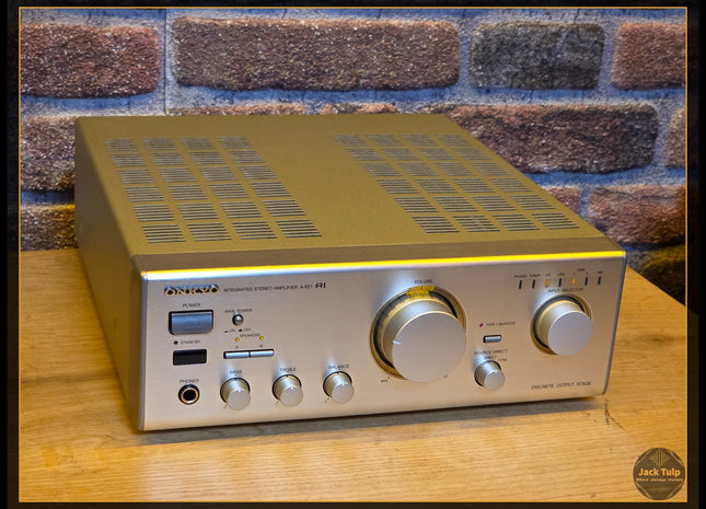 Onkyo A-921