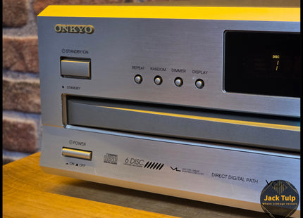 Onkyo DX-C390