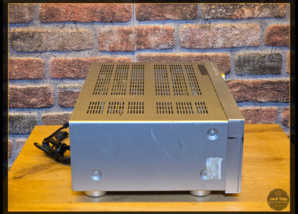 Onkyo HT-R548