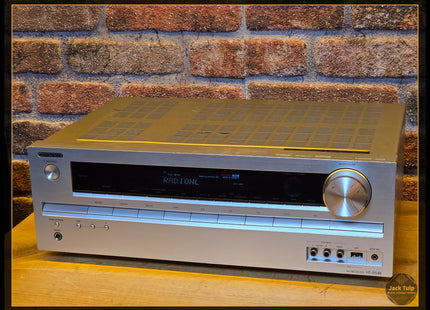 Onkyo HT-R548