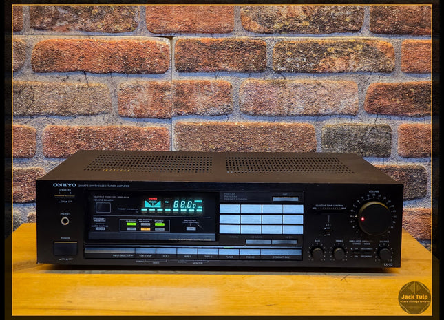 Onkyo TX-82