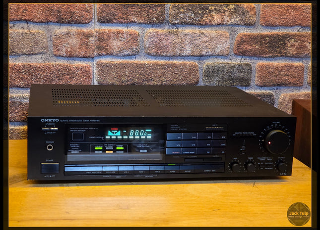 Onkyo TX-82