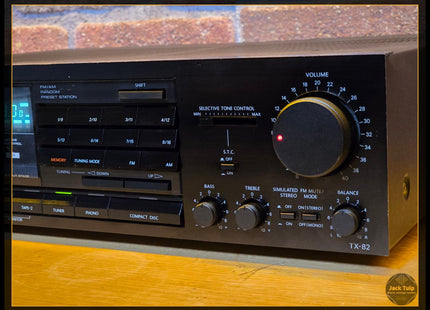 Onkyo TX-82