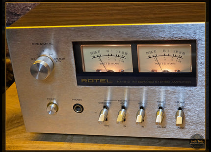 Rotel RA-812