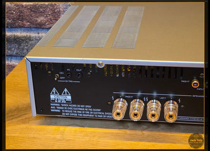 Rotel RB-1572