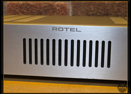 Rotel RB-1572