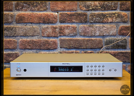 Rotel RT-02