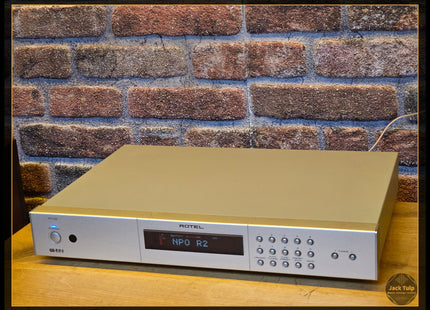 Rotel RT-02