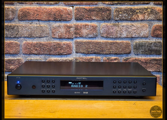 Rotel RT-06