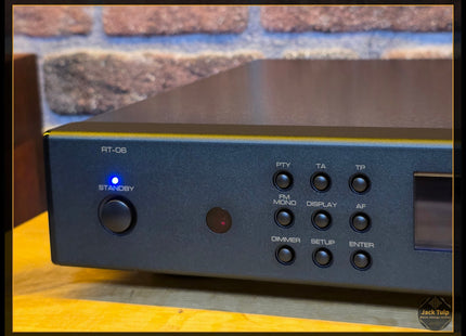 Rotel RT-06