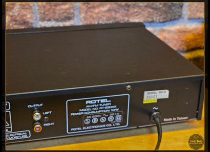 Rotel RT-930AX