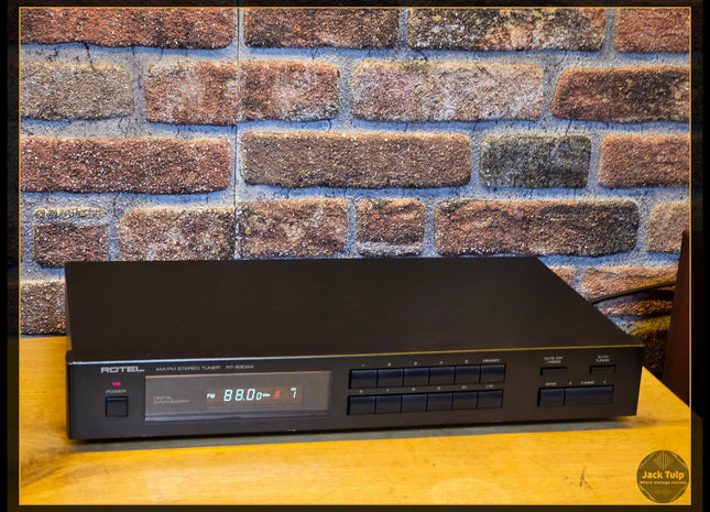Rotel RT-930AX