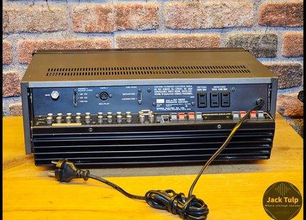 Sansui AU-5900