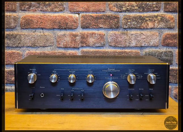 Sansui AU-5900