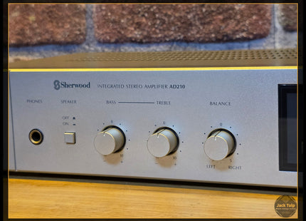 Sherwood AD210